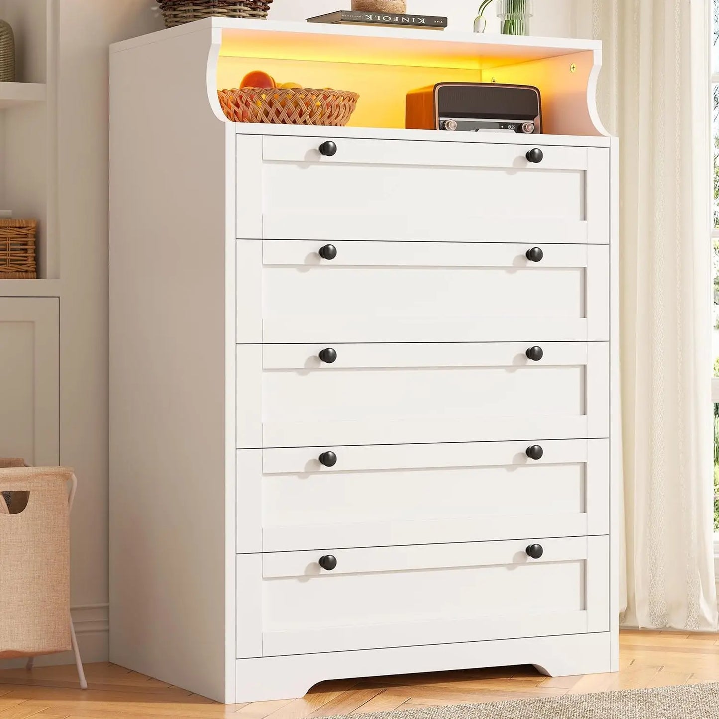 Black Dresser with 5 Drawers for Bedroom,Tall Dresser with LED Lights and 2 Shelves,Dressers & Chests of Drawers for Hallway